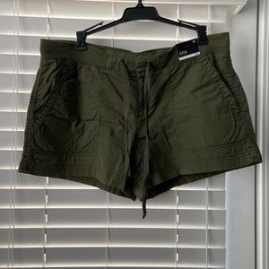 NWT ANA green shorts